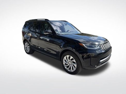Used 2021 Land Rover Discovery S image 2