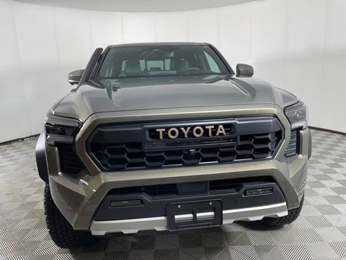 Used 2026 Toyota Tacoma 4x4 Double Cab Hybrid image 2
