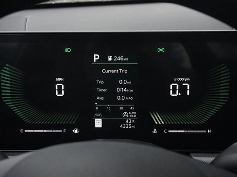 Used 2025 Kia K5 LXS image 38