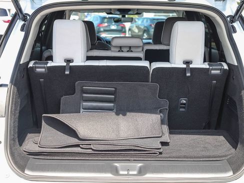 Certified 2026 INFINITI QX60 Luxe w/ Cargo Package FWD image 29