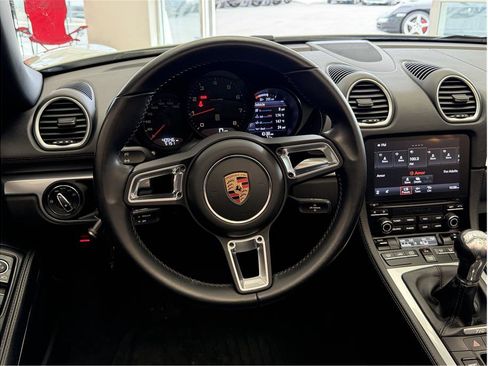 Used 2019 Porsche 718 Boxster image 20