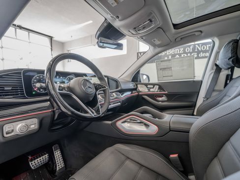 New 2026 Mercedes-Benz GLS 450 4MATIC image 6
