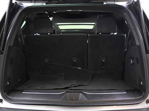Certified 2025 Cadillac Escalade Premium Luxury image 20