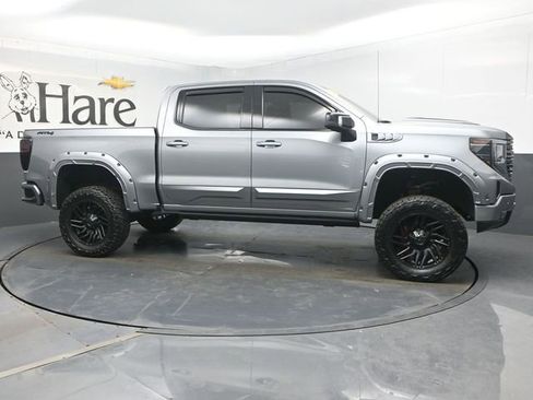 Used 2023 GMC Sierra 1500 AT4 w/ Technology Package AWD/4WD image 47
