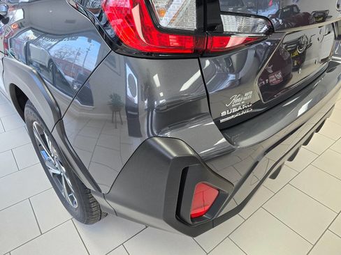 Used 2024 Subaru Crosstrek 2.0i Premium image 15