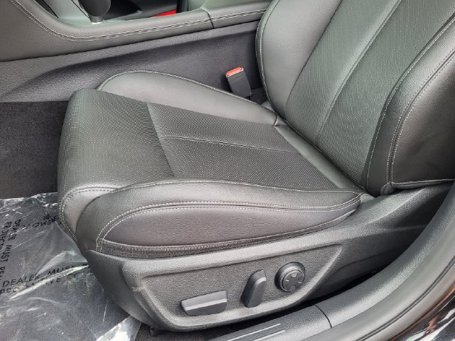 Used 2026 Genesis G70 2.5T AWD/4WD image 10