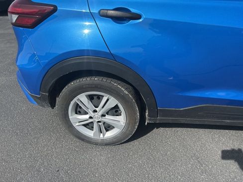 Used 2024 Nissan Kicks S image 13