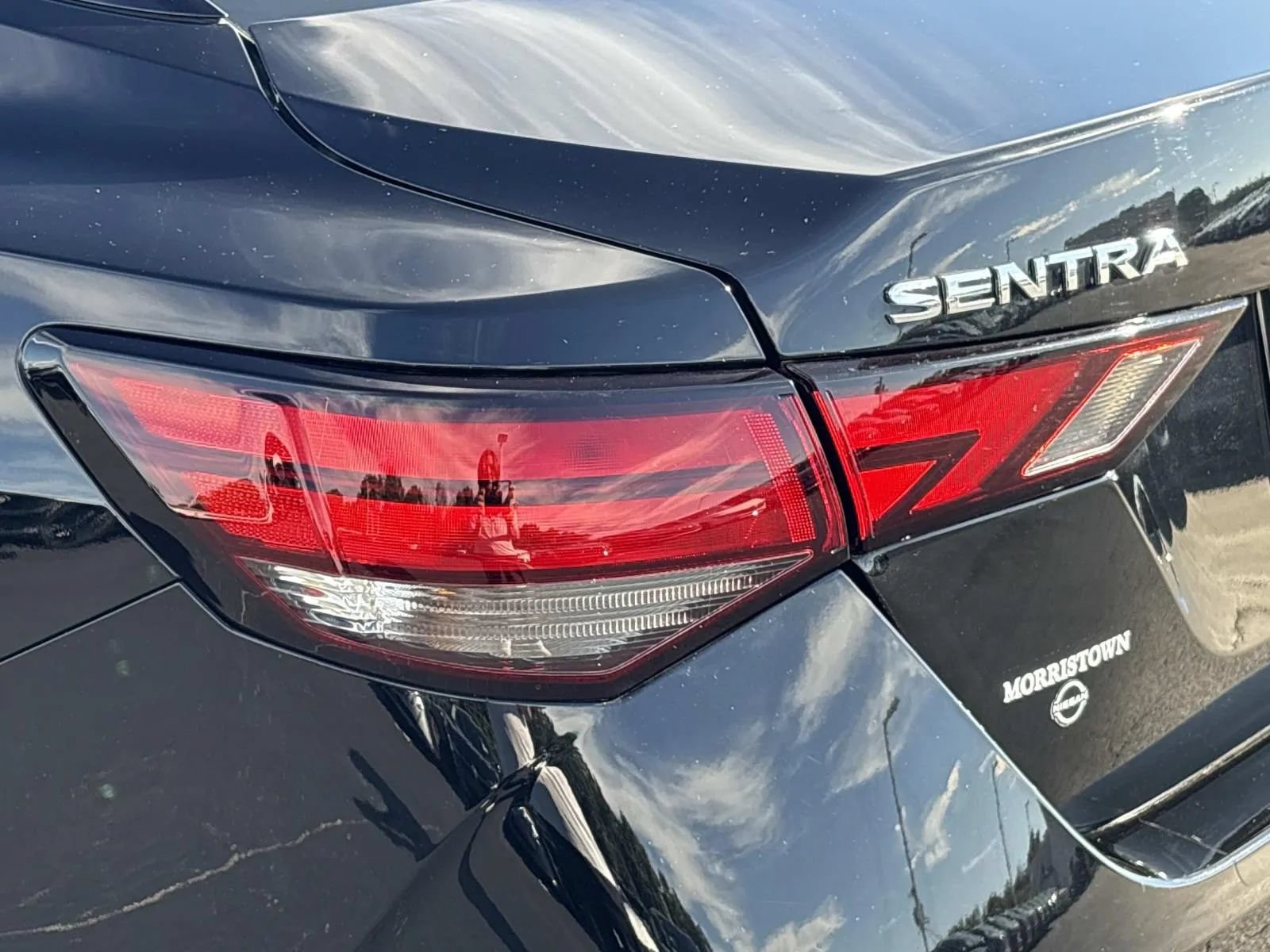 Used 2024 Nissan Sentra S FWD image 10