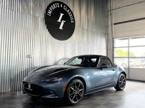 Used 2016 MAZDA MX-5 Miata Grand Touring RWD image 3