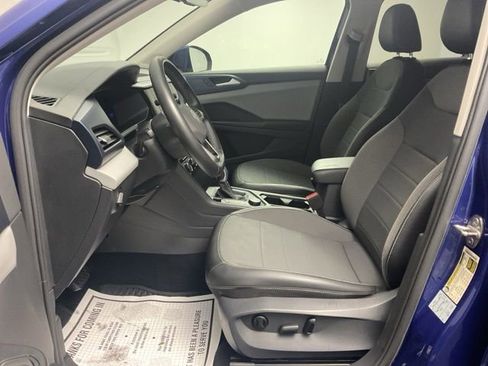 Used 2022 Volkswagen Taos SE AWD/4WD image 14