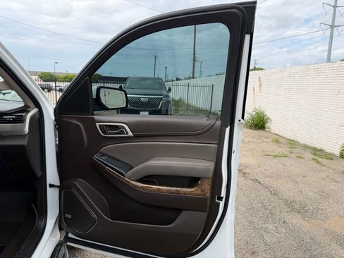 Used 2016 GMC Yukon Denali w/ Open Road Package image 25