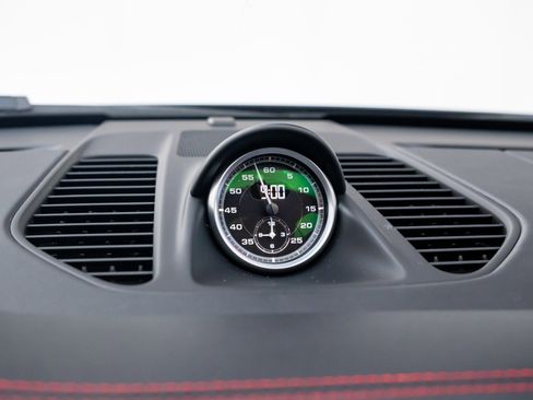 Used 2015 Porsche 911 Carrera 4 GTS AWD/4WD image 19