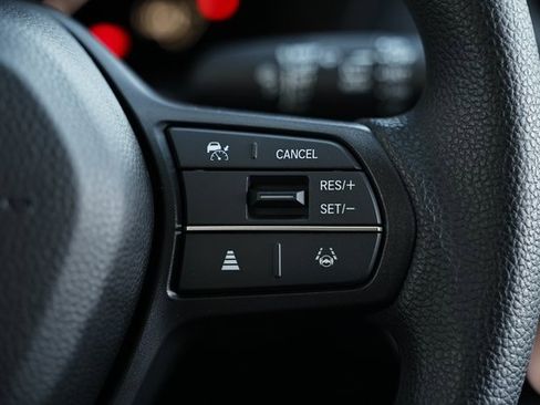 New 2026 Honda HR-V LX image 38