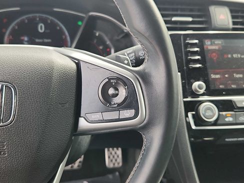 Used 2020 Honda Civic Sport image 21
