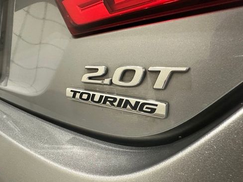 Used 2020 Honda Accord Touring image 10