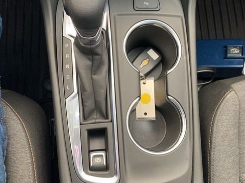 Used 2022 Chevrolet Equinox LT image 9