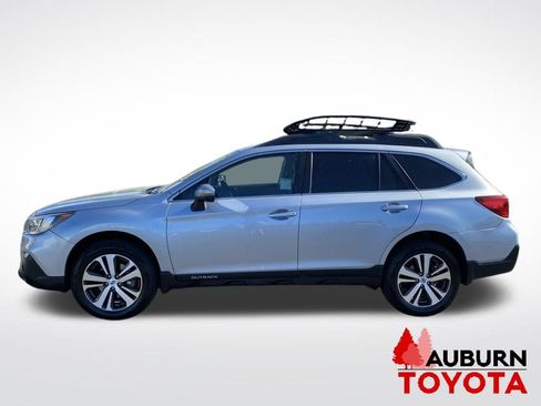 Used 2019 Subaru Outback 3.6R Limited w/ Popular Package #2 AWD/4WD image 4
