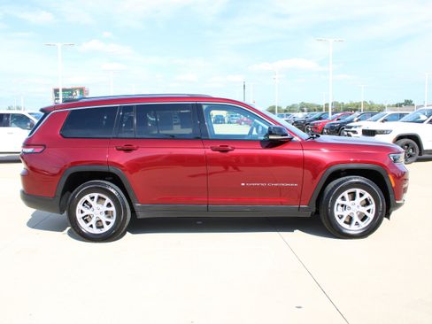 Used 2021 Jeep Grand Cherokee L Limited AWD/4WD image 8