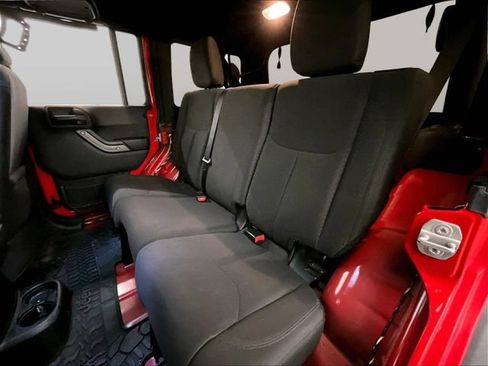 Used 2017 Jeep Wrangler Unlimited Sport w/ Quick Order Package 24S AWD/4WD image 26
