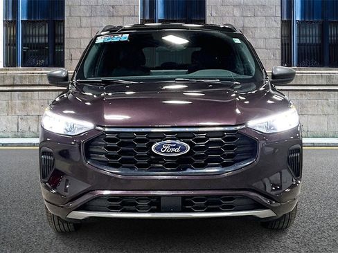 Certified 2023 Ford Escape ST-Line w/ Tech Pack #1 image 3