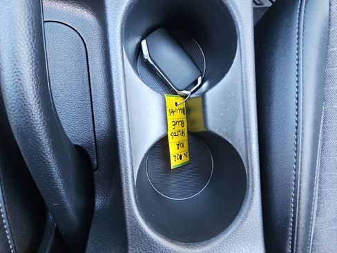 Used 2022 Kia Seltos Nightfall Edition image 36