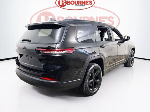 Used 2023 Jeep Grand Cherokee L Laredo AWD/4WD image 9