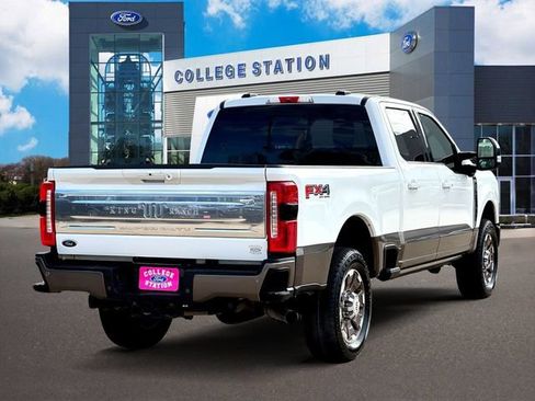 Certified 2023 Ford F250 King Ranch w/ FX4 Off-Road Package image 4