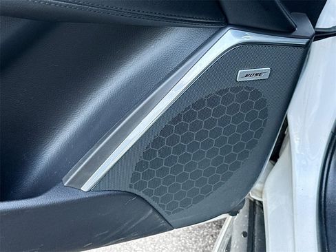 Used 2020 Cadillac Escalade ESV Luxury image 20