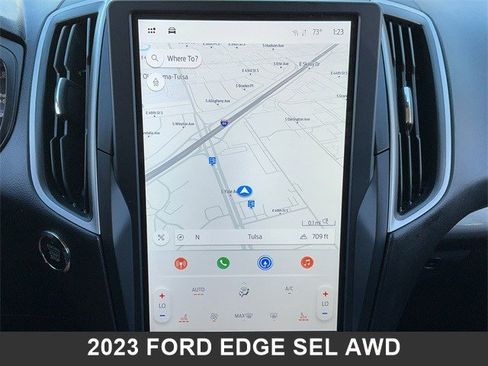 Used 2023 Ford Edge SEL image 18