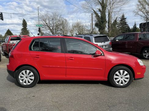 Used 2007 Volkswagen Rabbit 4-Door image 7