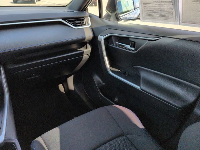 Certified 2024 Toyota RAV4 SE AWD/4WD image 18
