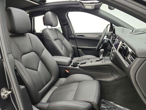 Used 2019 Porsche Macan AWD/4WD image 20