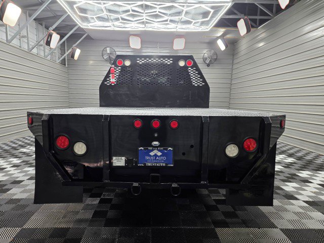 Used 2022 Ford F550 4x4 Crew Cab Super Duty w/ Power Equipment Group image 7