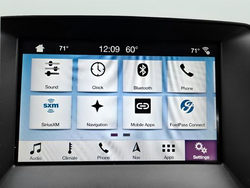 Used 2019 Ford Edge SEL w/ Equipment Group 201A image 36