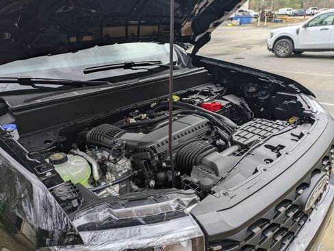 New 2026 Ford Maverick Lariat w/ 4K Tow Package image 38