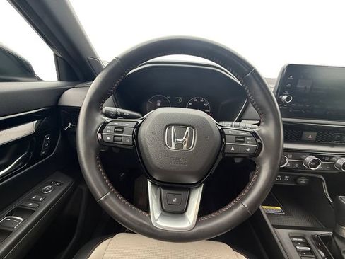 Used 2025 Honda CR-V Sport Touring image 18