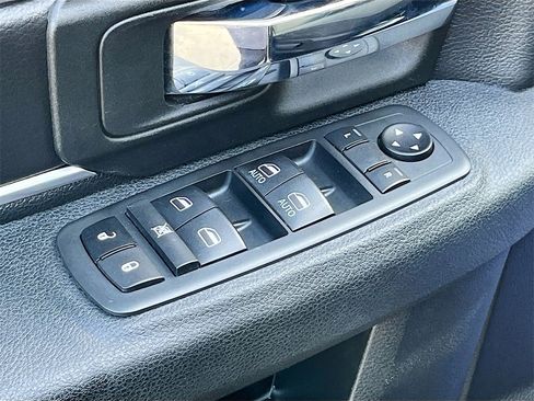 Used 2021 RAM 1500 Classic Warlock image 17