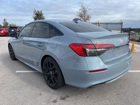 Used 2023 Honda Civic Sport image 6