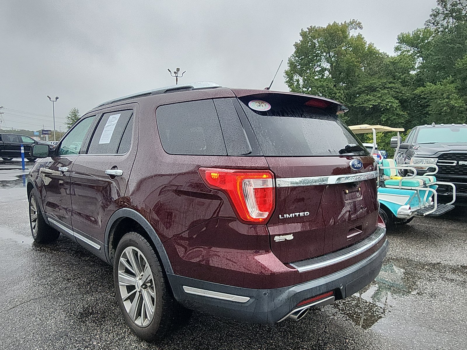 Used 2019 Ford Explorer Limited w/ Class III Trailer Tow Package AWD/4WD image 3