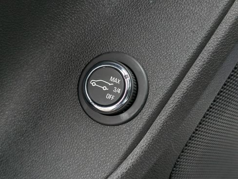 Used 2020 Chevrolet Blazer LT image 30