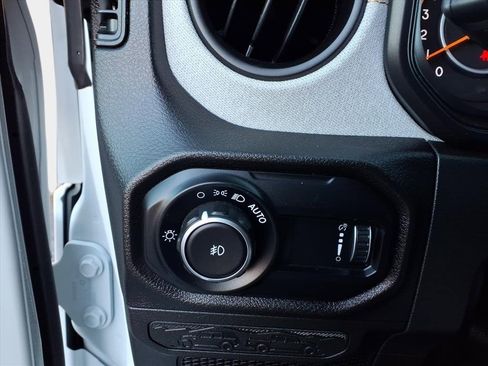 Used 2024 Jeep Wrangler Sport S image 22