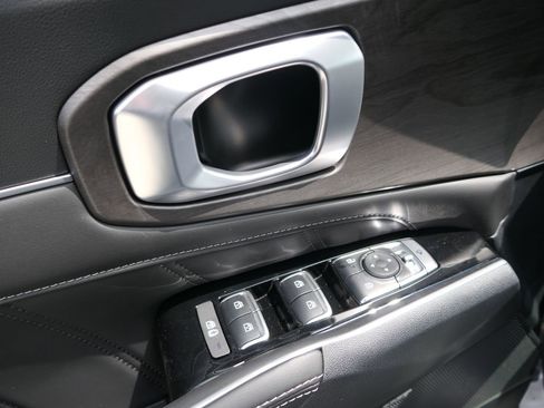 New 2026 Kia Sorento AWD image 7