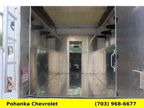 New 2025 Chevrolet Express 3500 w/ Power Convenience Package image 18
