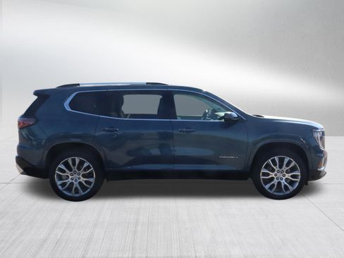 New 2025 GMC Acadia Denali w/ Super Cruise Package image 8
