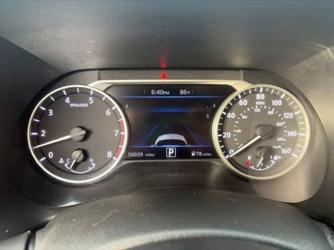 Used 2025 Nissan Sentra SV w/ SV Premium Package FWD image 20