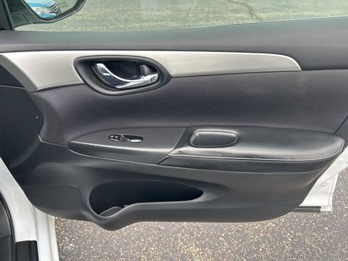 Used 2017 Nissan Sentra S w/ S Style Package image 17