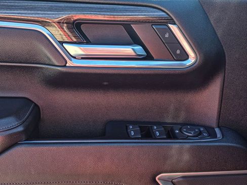 Used 2023 Chevrolet Silverado 1500 LT Trail Boss image 15