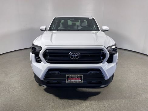 New 2026 Toyota Tacoma SR5 image 8