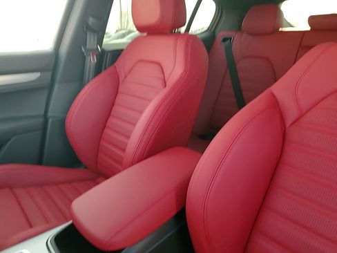 New 2025 Alfa Romeo Stelvio Sprint image 30