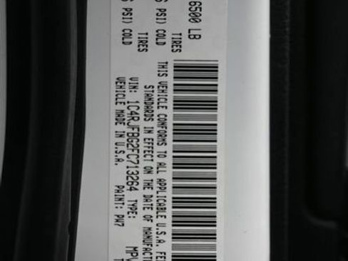 Used 2015 Jeep Grand Cherokee Limited w/ Luxury Group II image 54